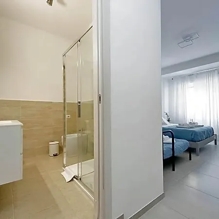 4bnb - The Dome Twentyfive Отель 4*